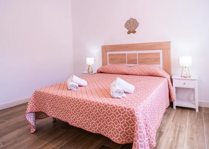 Alba Carrera Espinel * רונדה